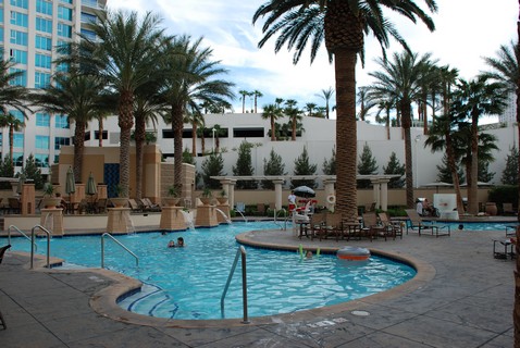 Hilton pool